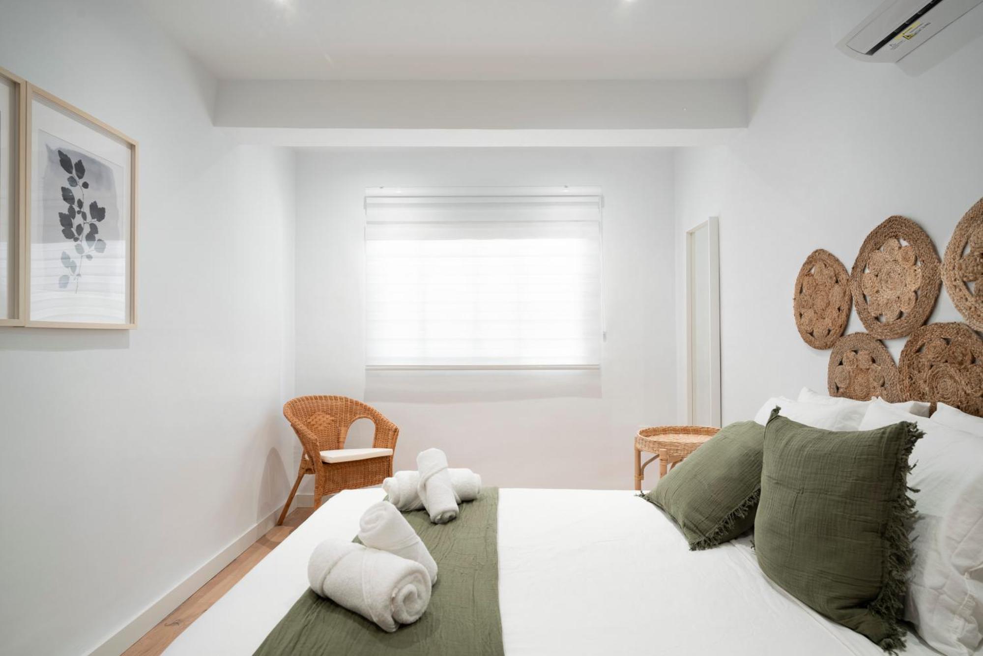 Ronda Suites Junto Estacion Tren Y Hospitales Granada Exterior photo